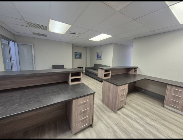 26M² OFFICE TO LET IN WYNBERG